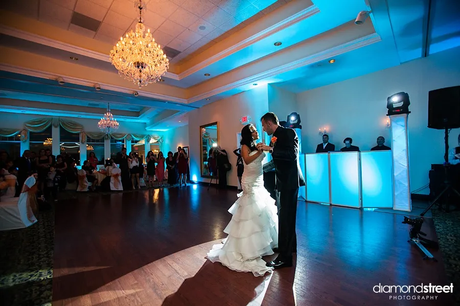 Sunset Ballroom wedding photos 