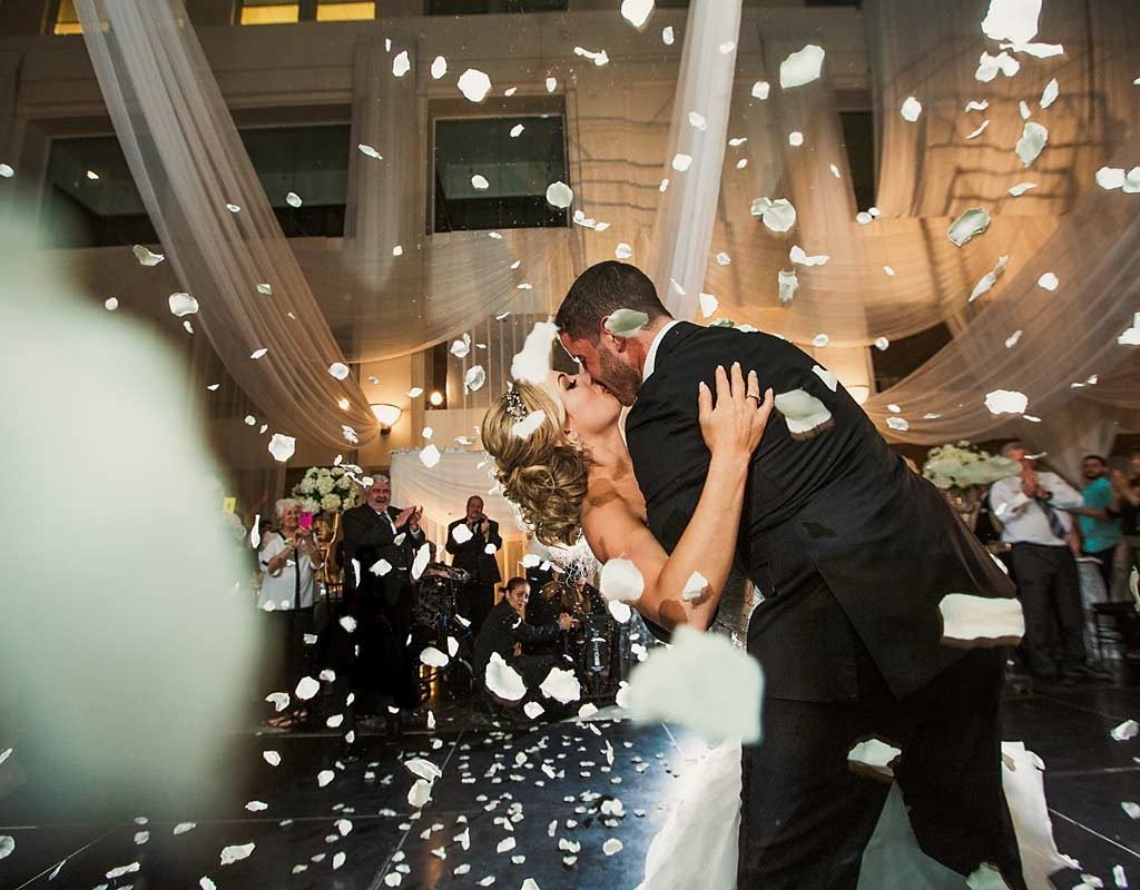 Atrium at the Curtis center wedding photos