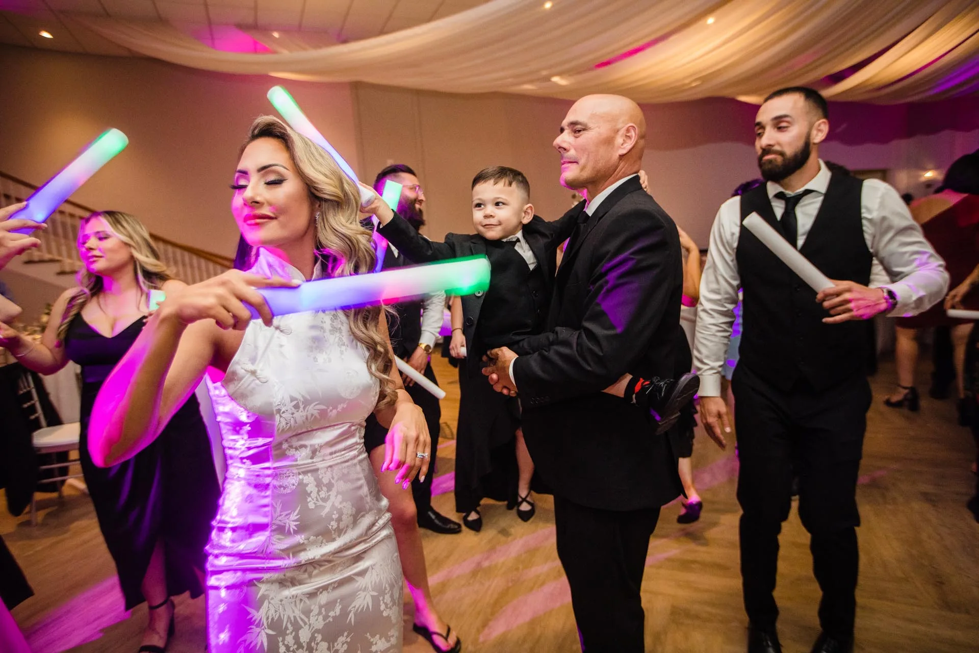 Renault winery wedding B J-1983