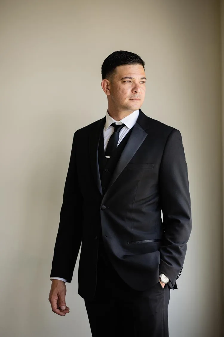 Renault winery wedding B J-407