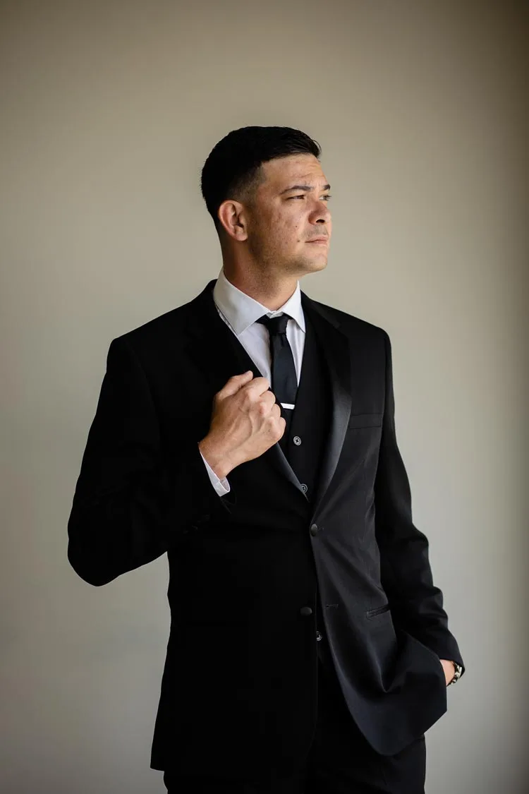 Renault winery wedding B J-414