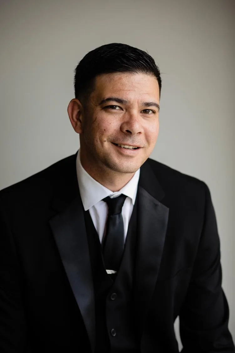 Renault winery wedding B J-420