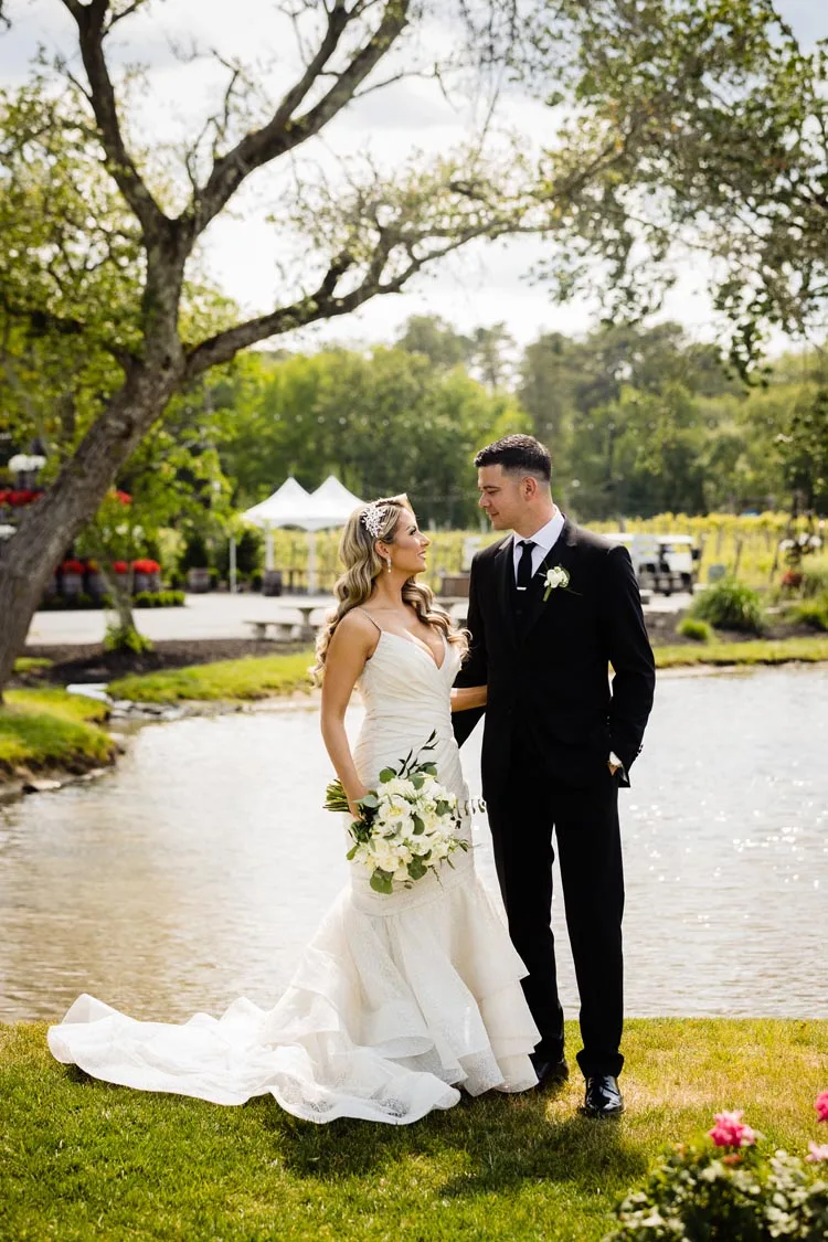 Renault winery wedding B J-756