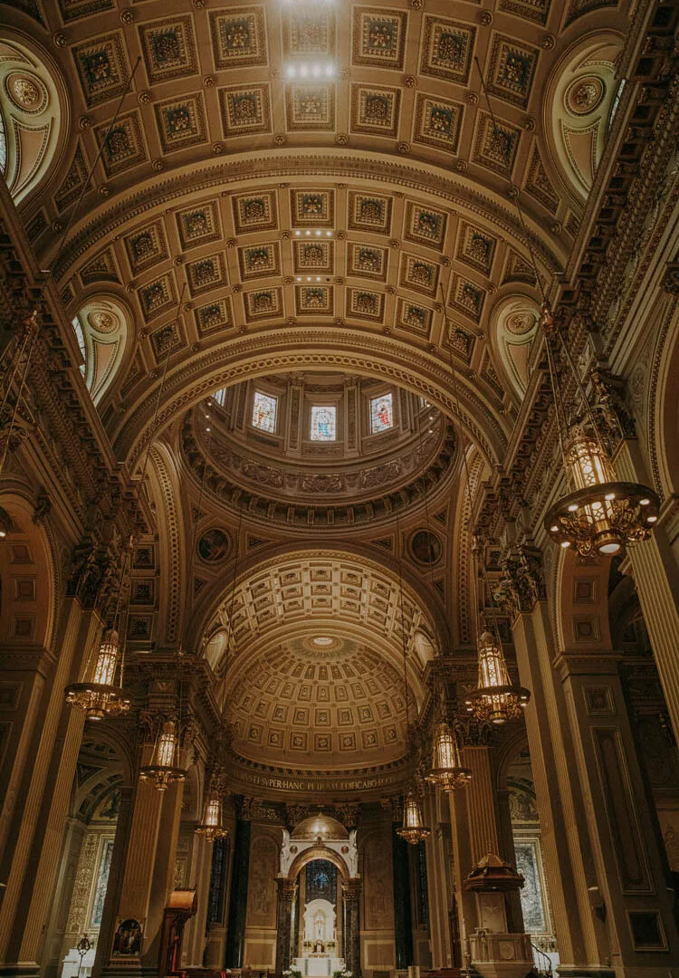 cathedral basilca philadelphia wedding photo