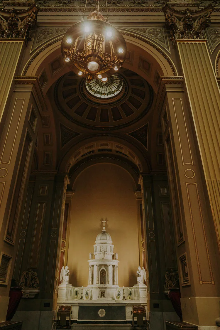 ben franklin ballroom wedding photographers-52