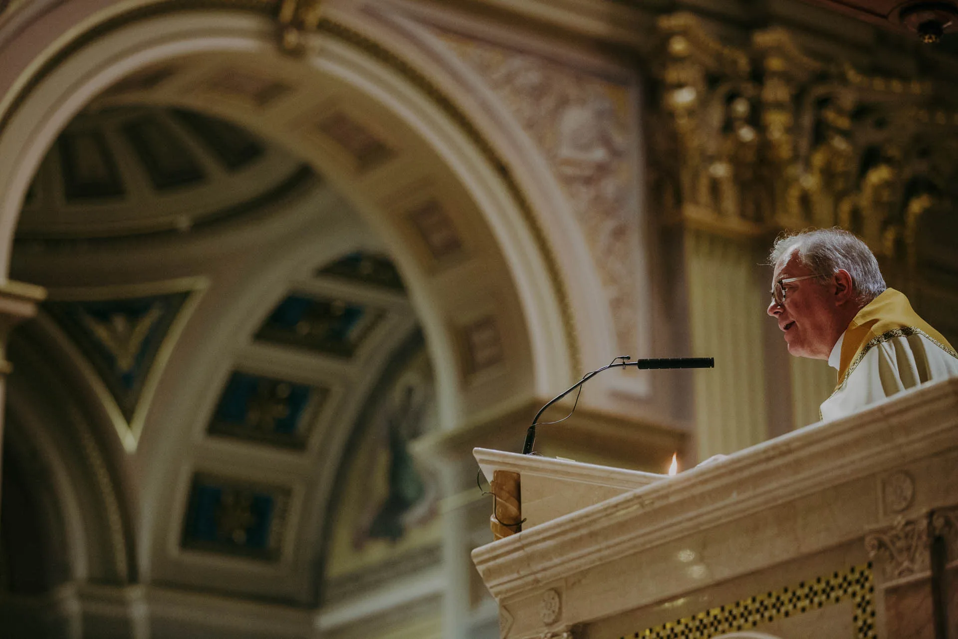 ben franklin ballroom wedding photographers-72