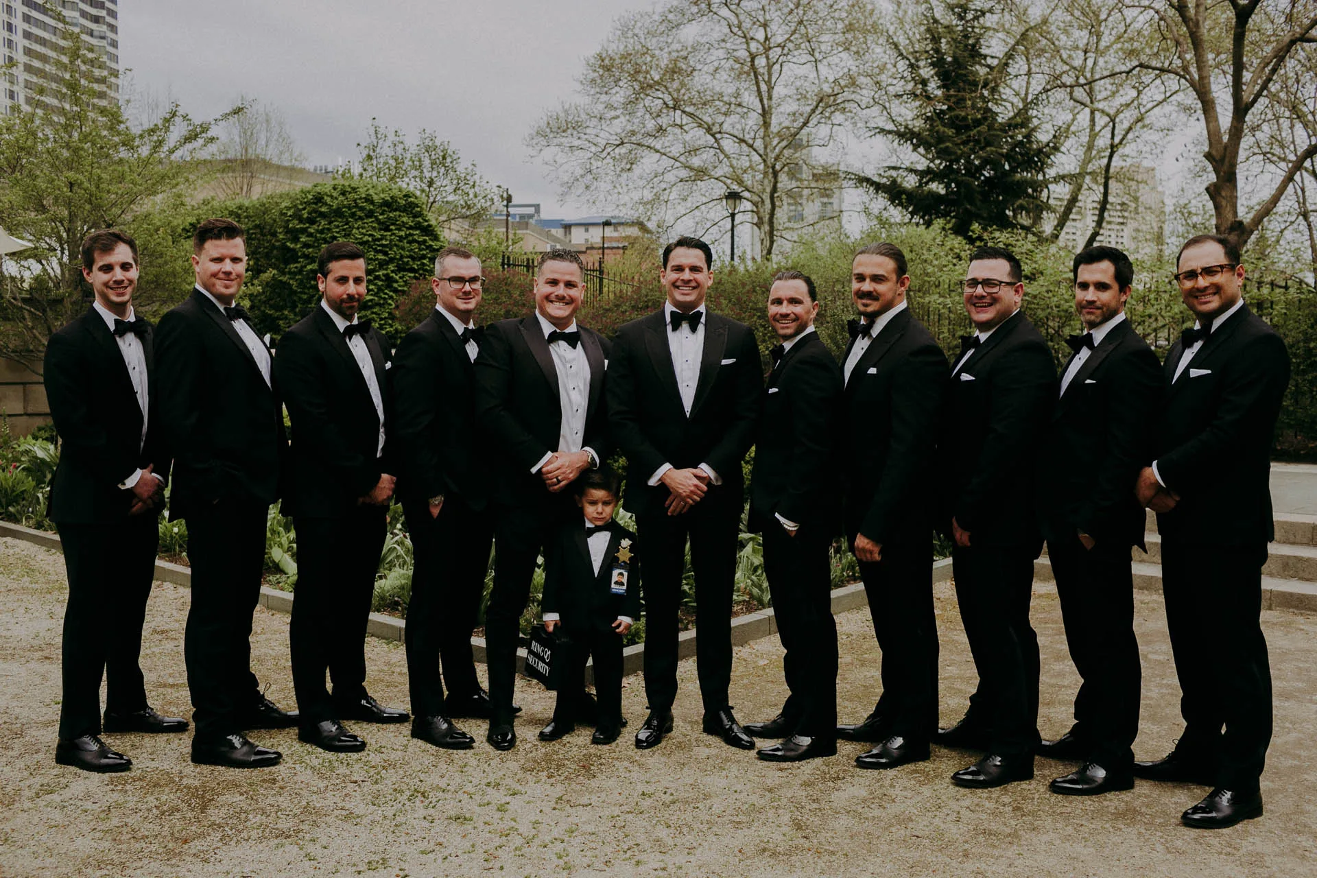 ben franklin ballroom wedding photographers-97