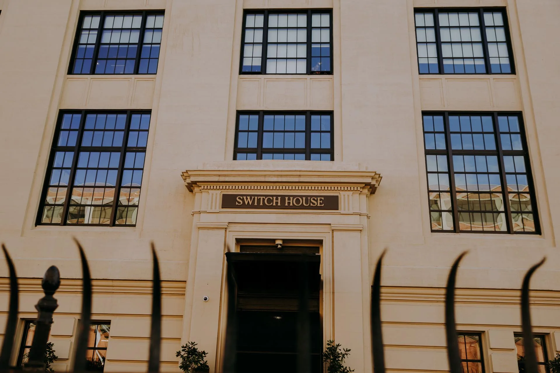 cesacphe switch house wedding photographers-51