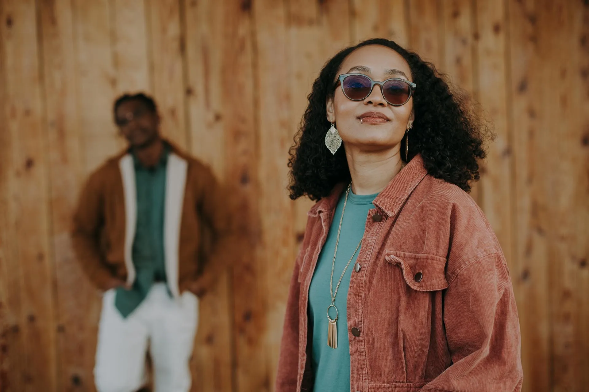 PENNS LANDING ENGAGEMENT PHOTOS J L-68