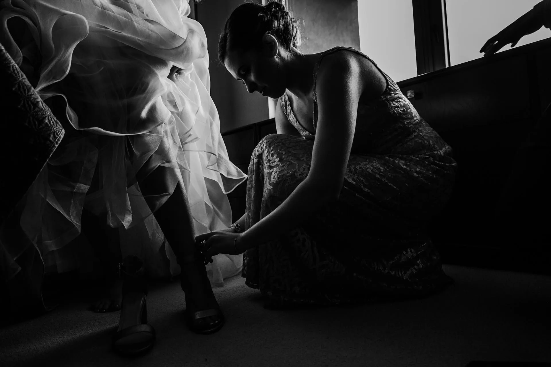 ballroom at the ben wedding photos