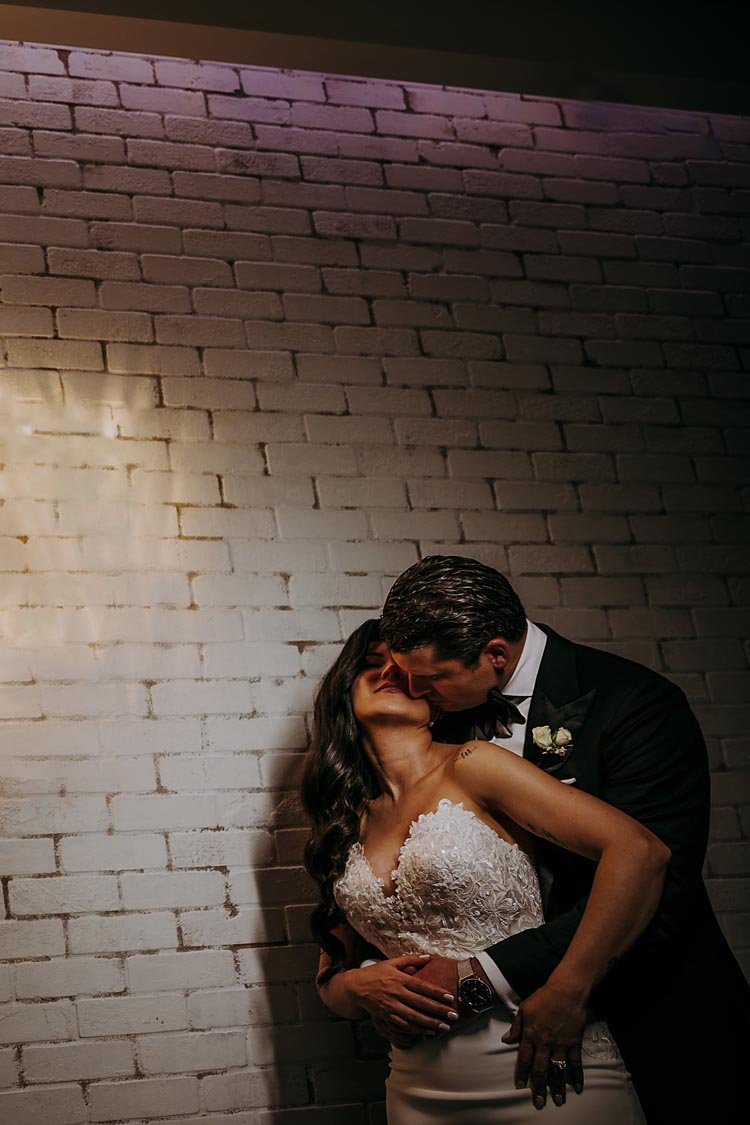 The Lucy by Cescaphe wedding R & M