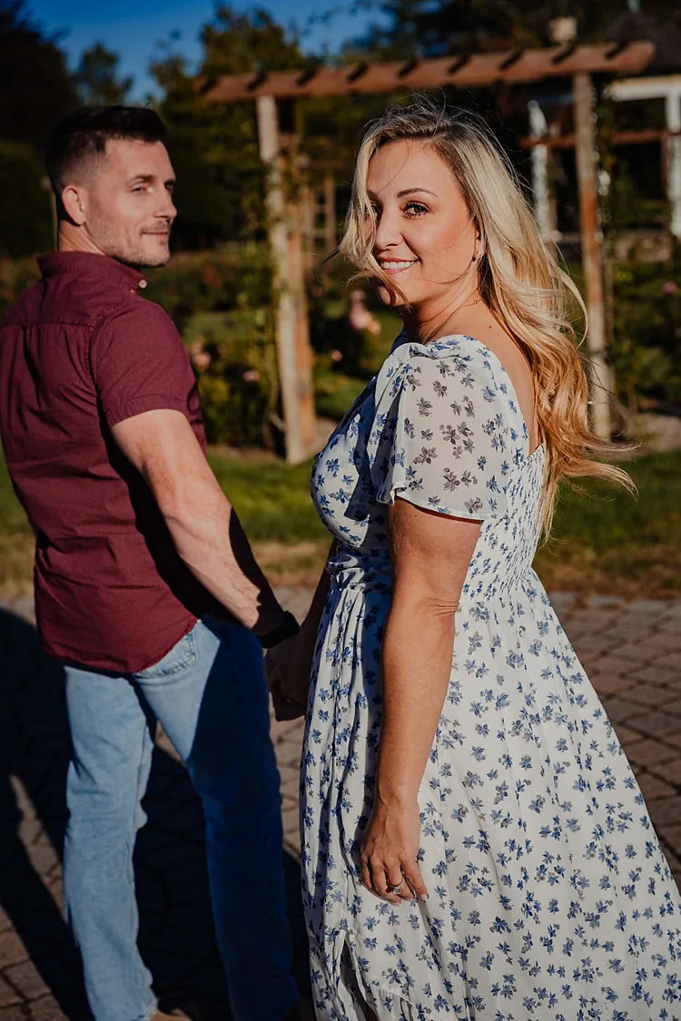 allentown rose garden engagement photos