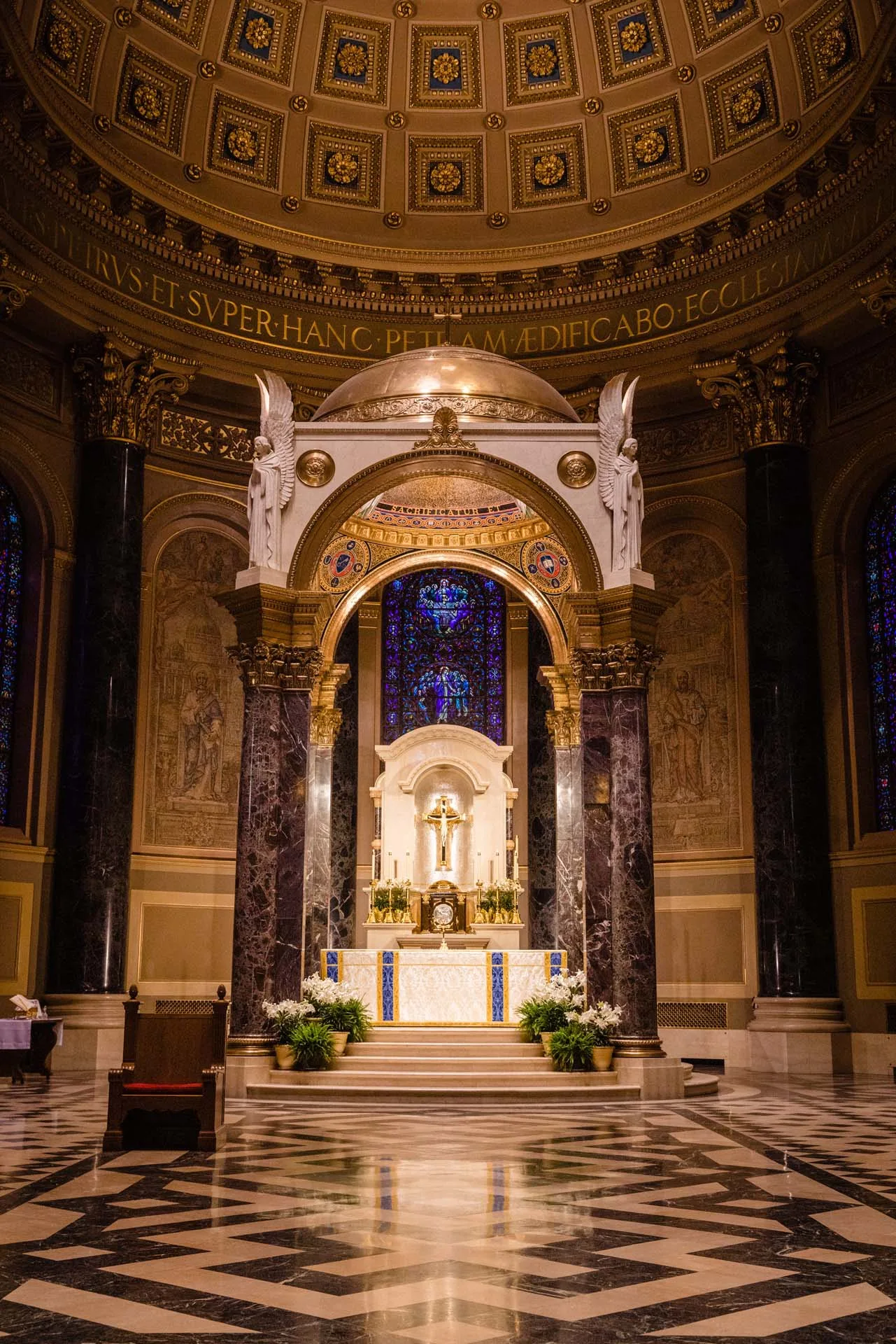 wedding ceremony philadelphia cathedral basilica interior
