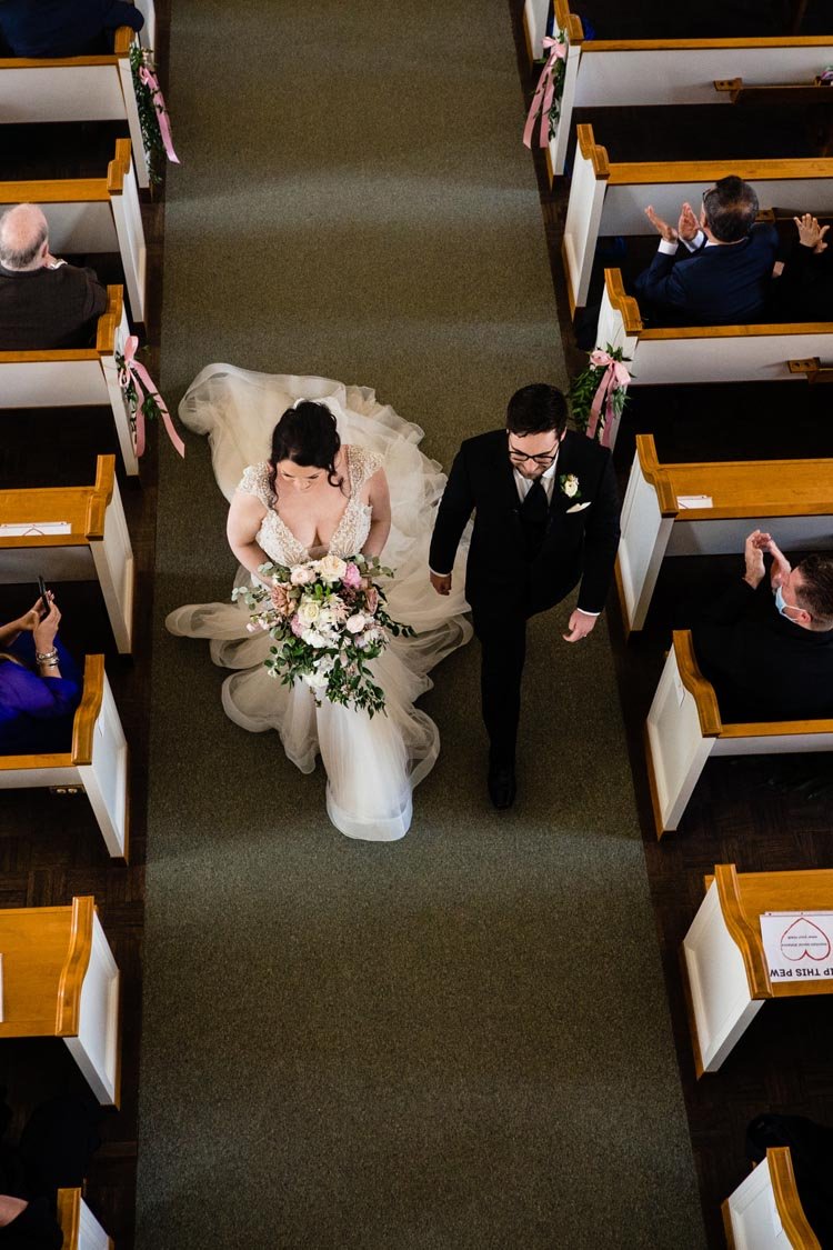 cocktail hour at glencairn museum weddings
