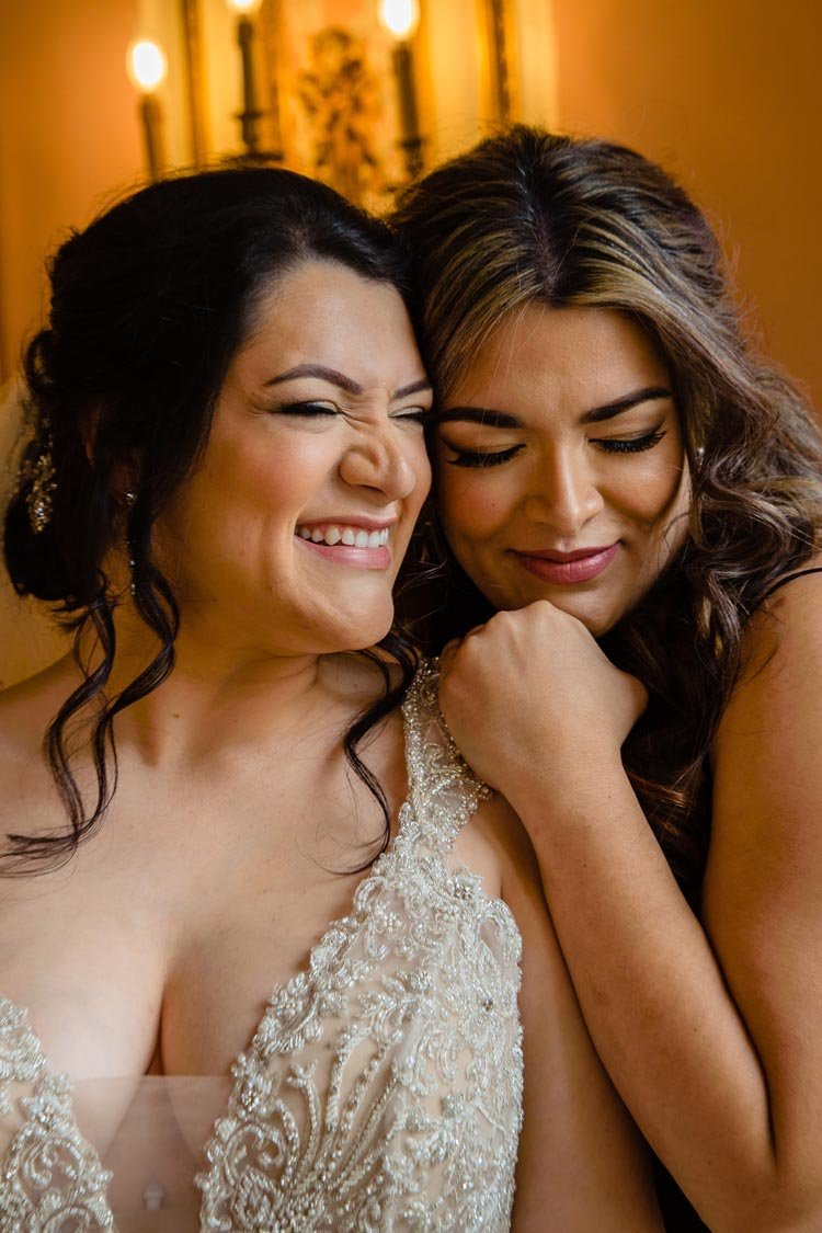 brides and sister at cairnwood estate