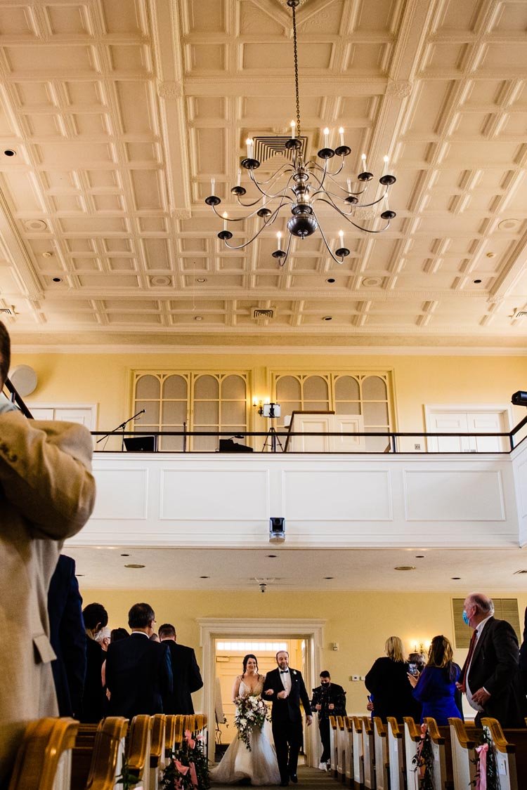 cocktail hour at glencairn museum weddings