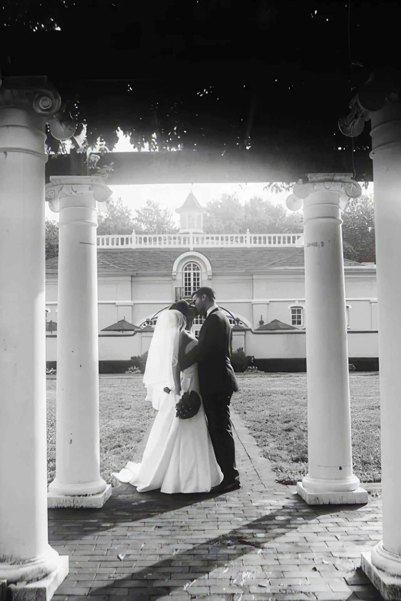 Pen Ryn Estate Wedding Photographer pillars