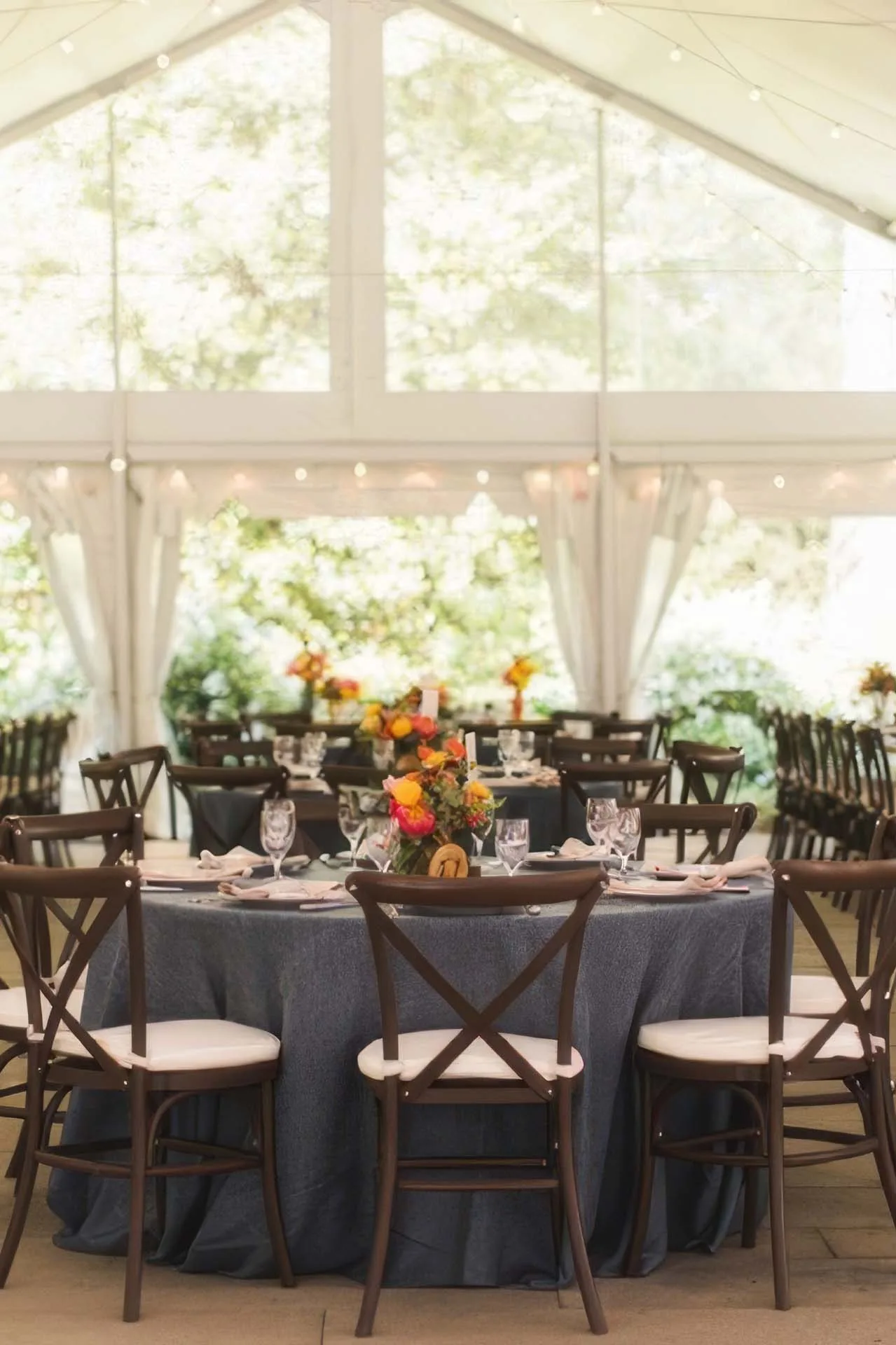 Portico at Awbury Arboretum wedding photographers