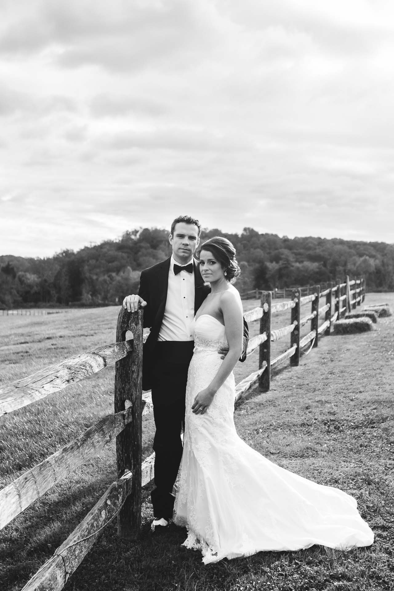 Radnor Huntr wedding photographer fence