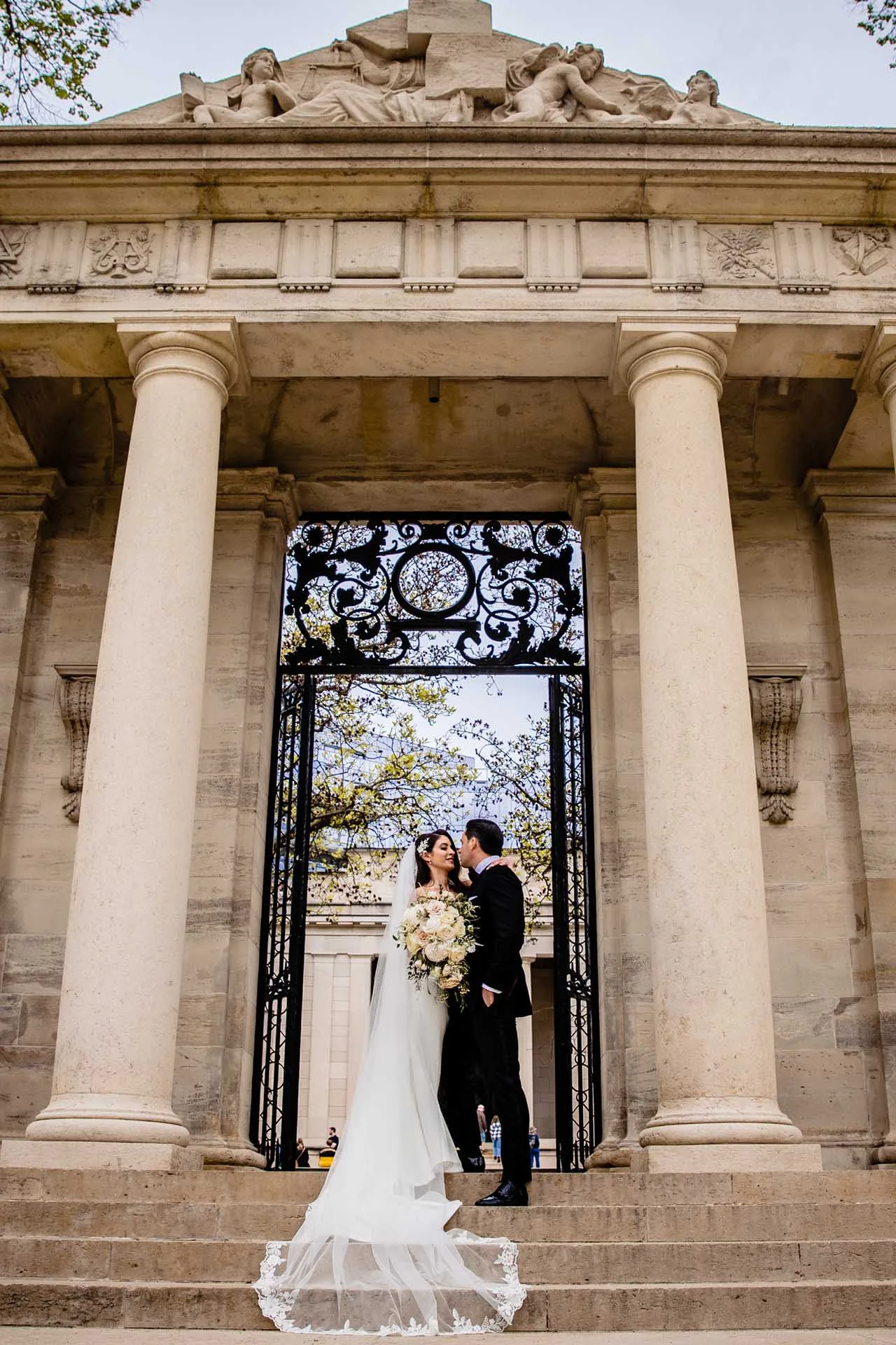The Rodin Museum pillars front