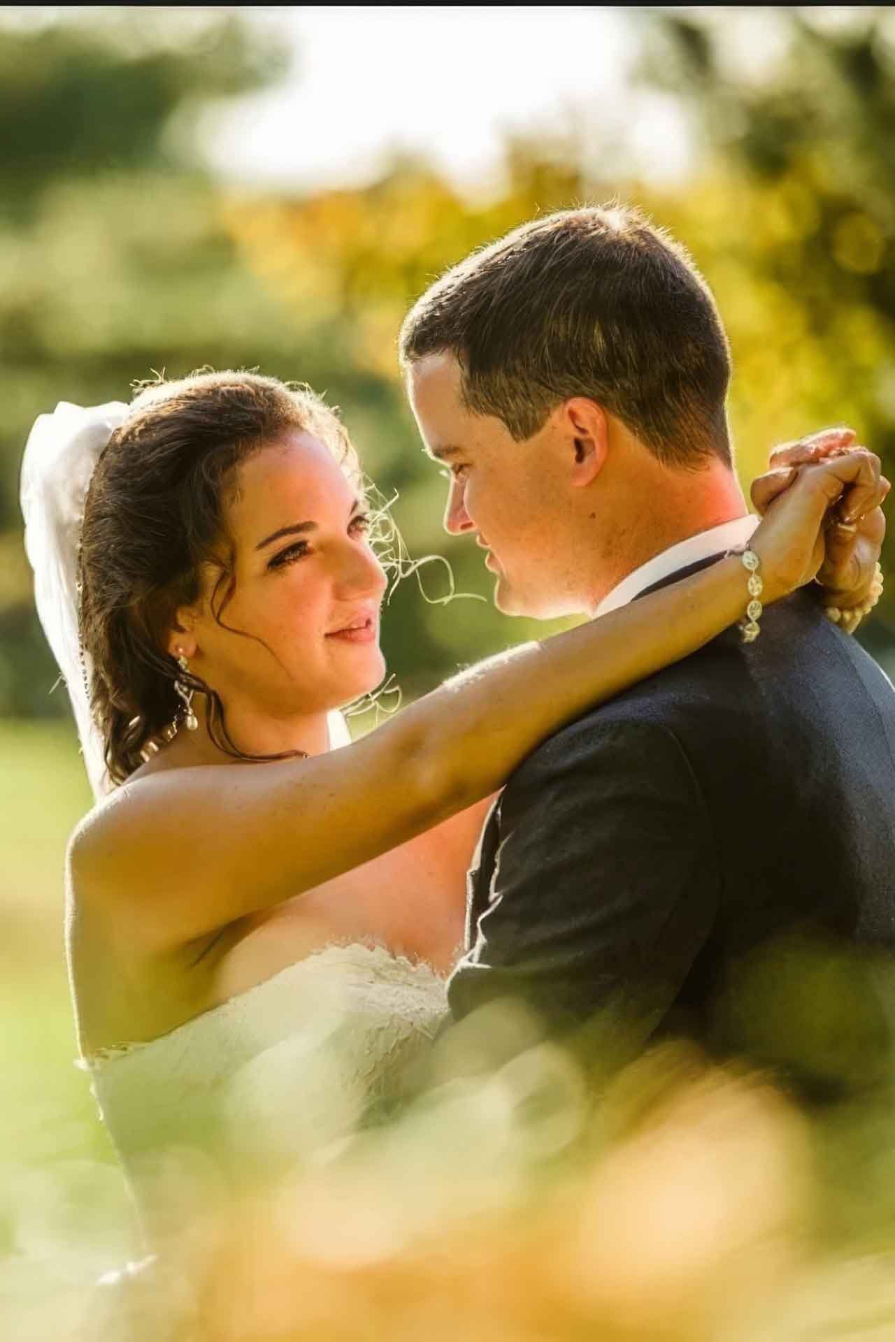 pinecrest country club wedding photographer bride & groom